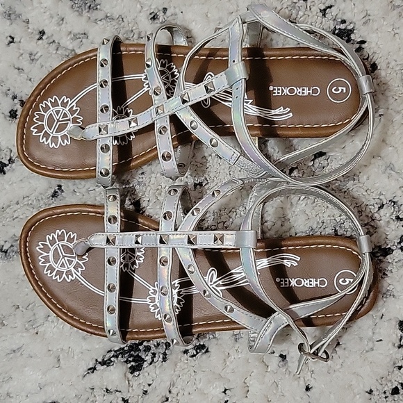 Cherokee sandals - Picture 2 of 5